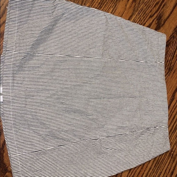 BRANDY SKIRT ! - Picture 2 of 2